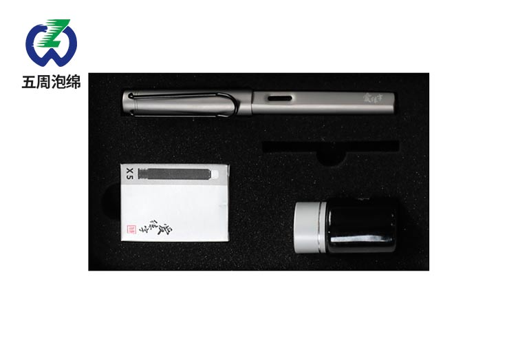 包裝盒內部海綿的應用