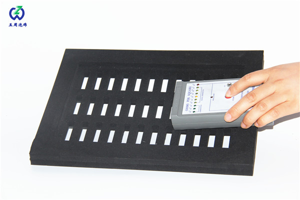 EVA內(nèi)襯的防靜電值有一個(gè)標(biāo)準(zhǔn)嗎？