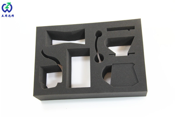 海綿的價格由什么來決定的呢？