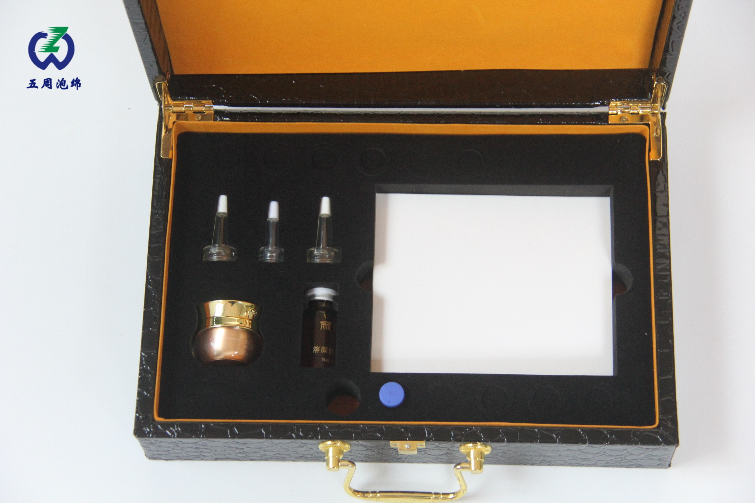 從手機(jī)到精密儀器！深度解析EVA泡棉內(nèi)襯的萬(wàn)能定制密碼