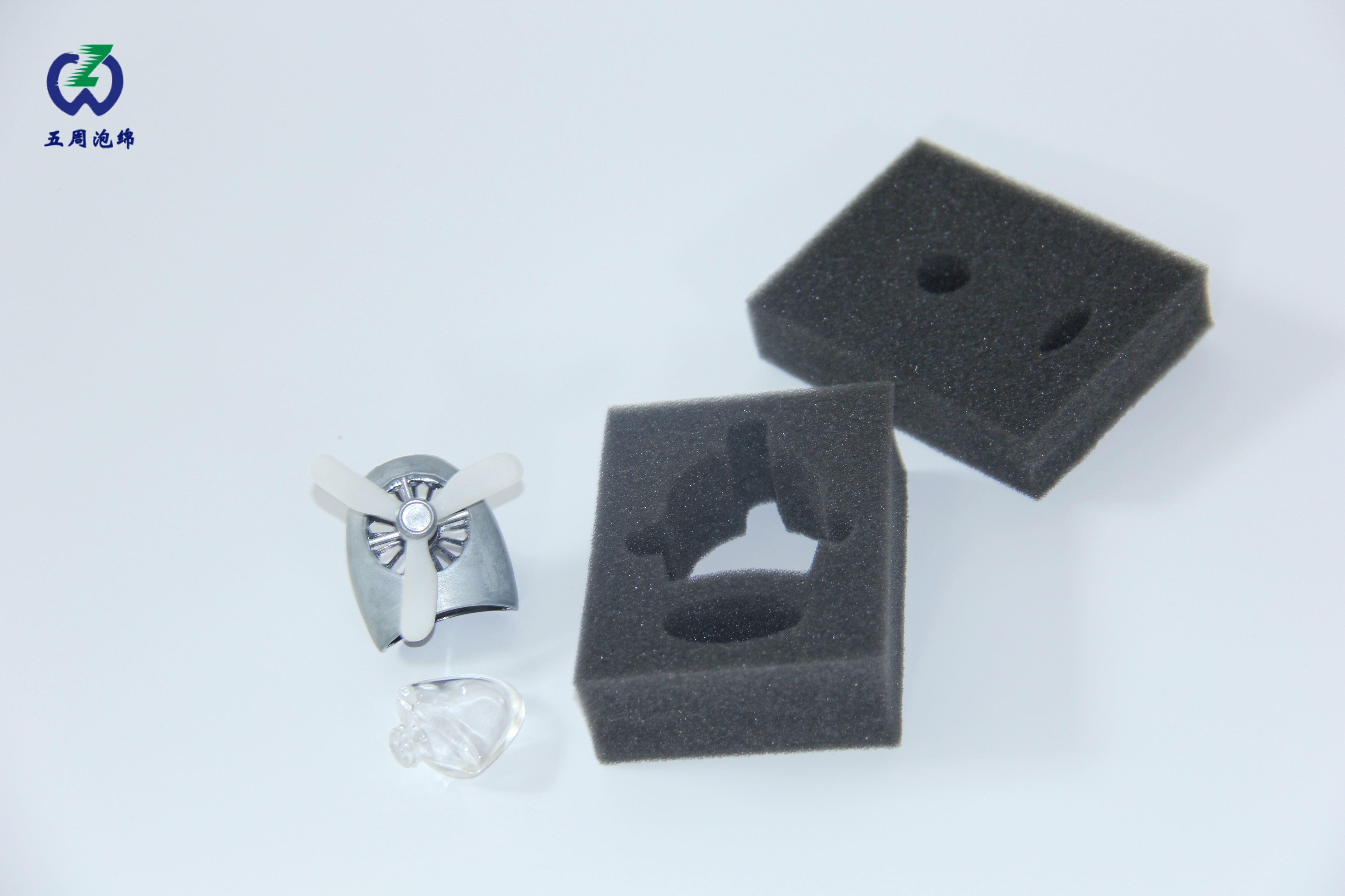 3大理由告訴你：為何高端包裝都選PU海綿內(nèi)襯？