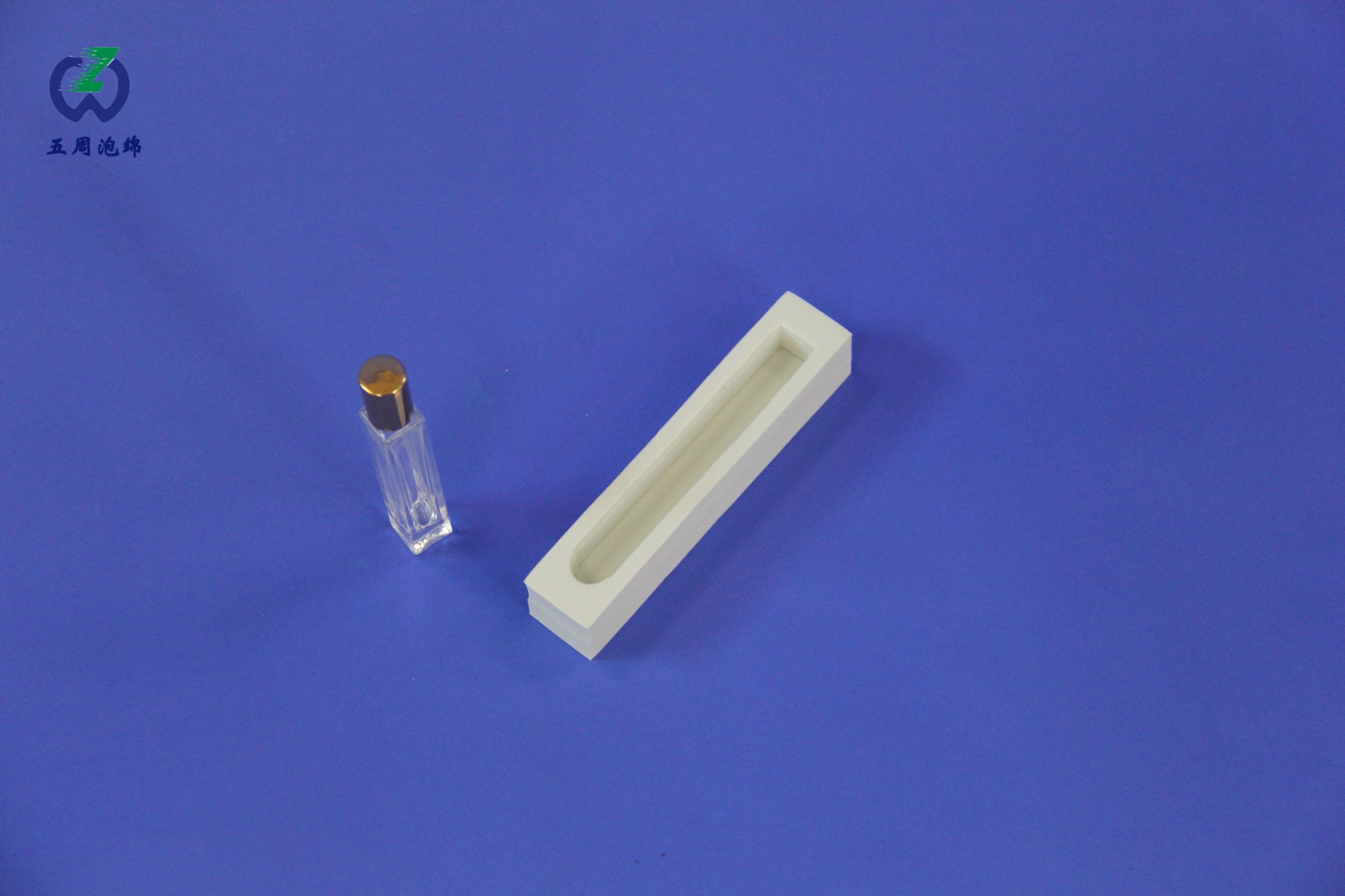 你的精油瓶易碎易晃動(dòng)？EVA泡棉定制內(nèi)襯能避免哪些風(fēng)險(xiǎn)？