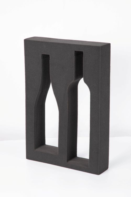 大型設(shè)備包裝用 PU 海綿內(nèi)襯：定制要點與防護方案