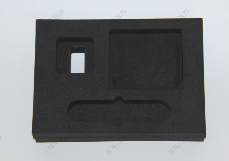 多件小型設(shè)備 EVA 內(nèi)襯：精準(zhǔn)分區(qū)與緩沖防護(hù)的實用方案