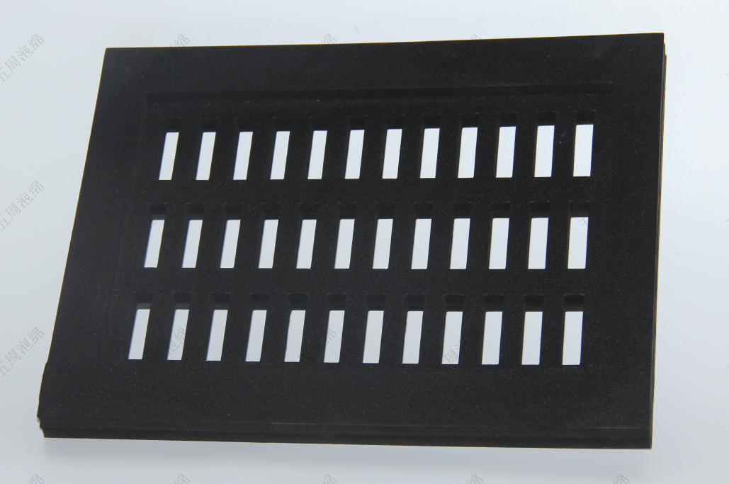 批量小型元件 EVA 內(nèi)襯：高效收納與通風(fēng)防護(hù)的電子方案